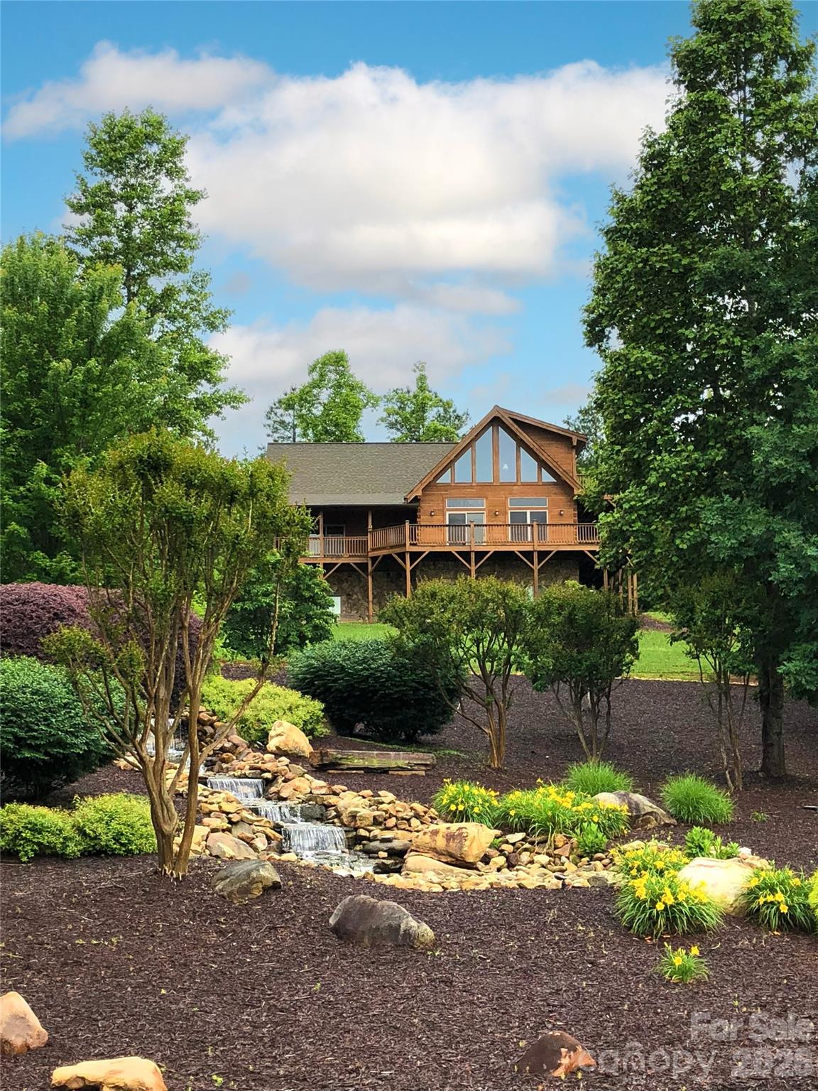 16 Saratoga Drive Nebo NC 28761