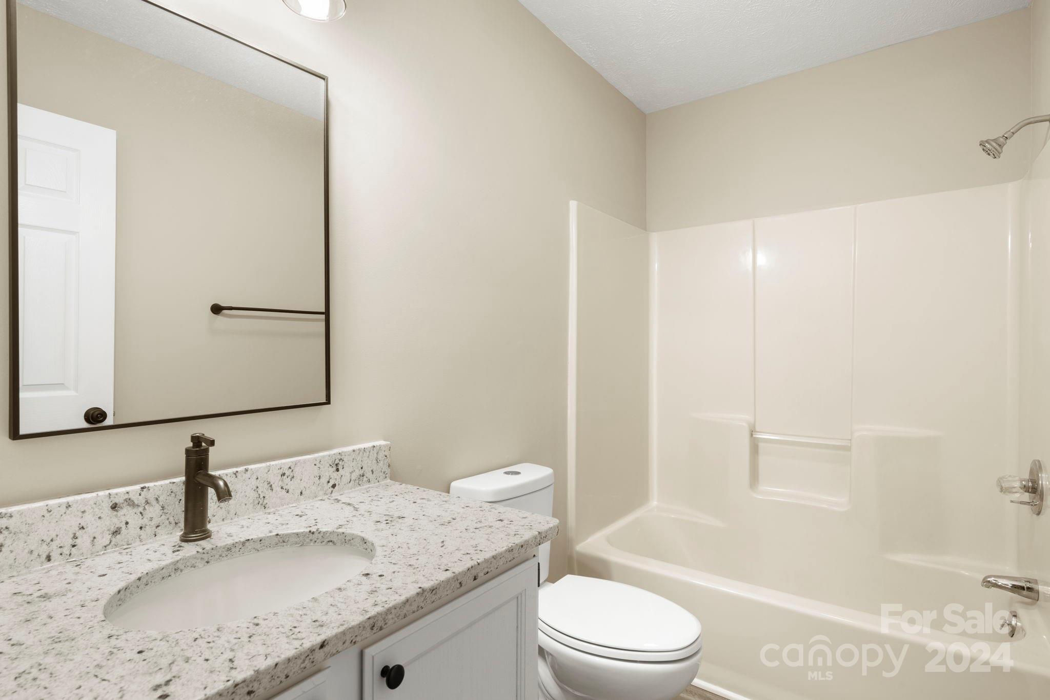 604 Surrey Glen Circle Hendersonville NC 28739