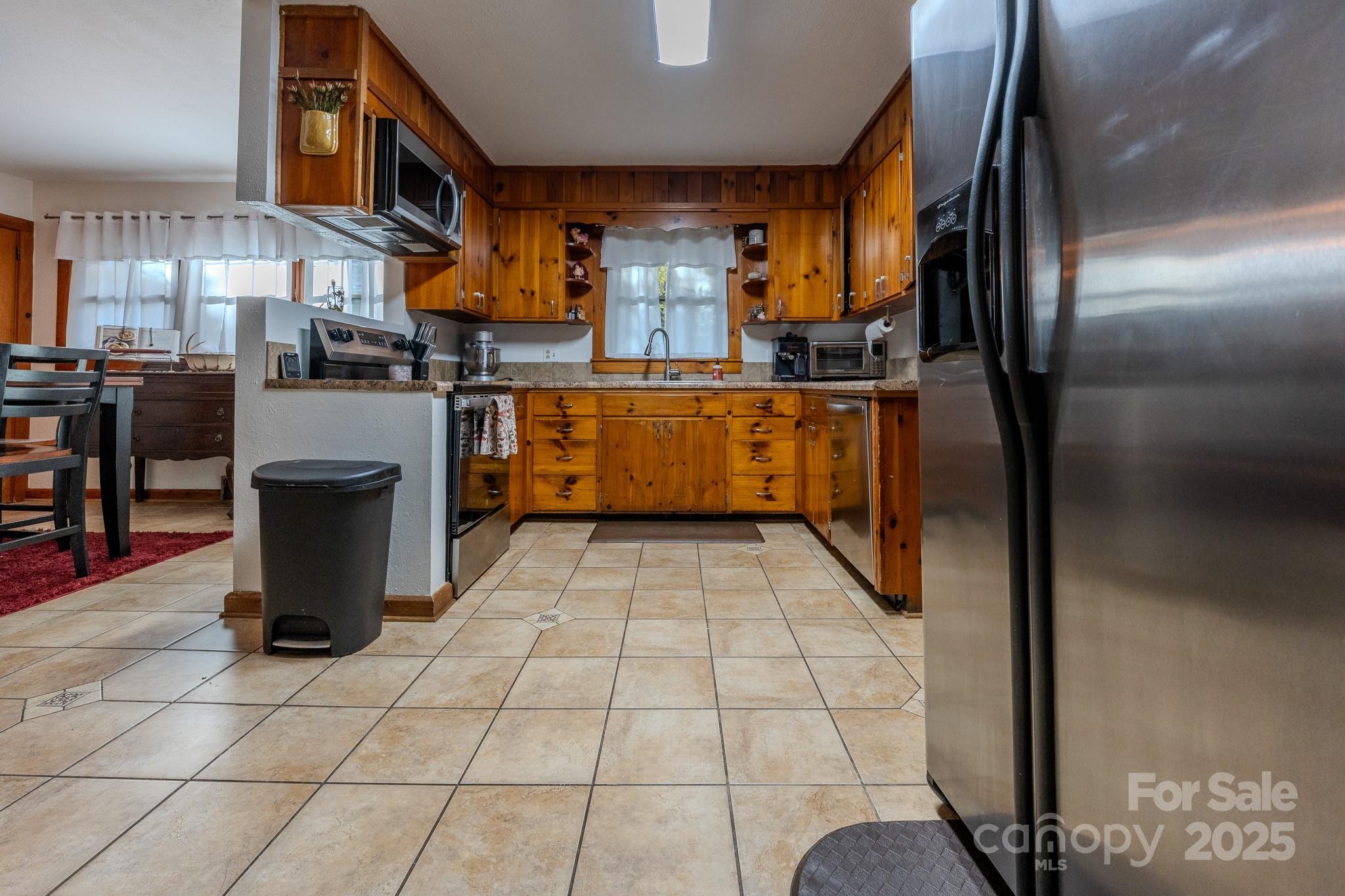 127 Reid Queen Drive Little Switzerland NC 28749