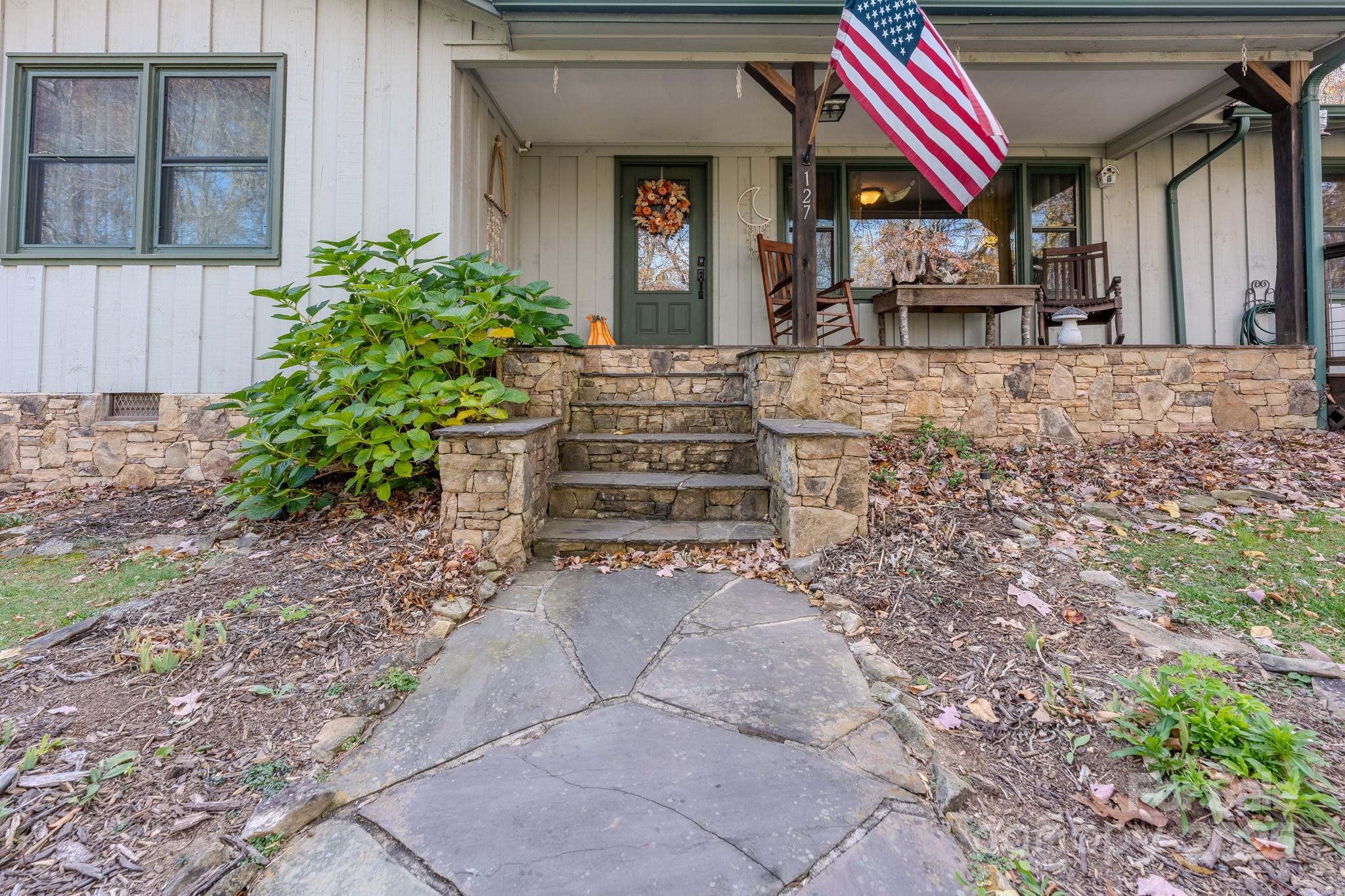 127 Reid Queen Drive Little Switzerland NC 28749