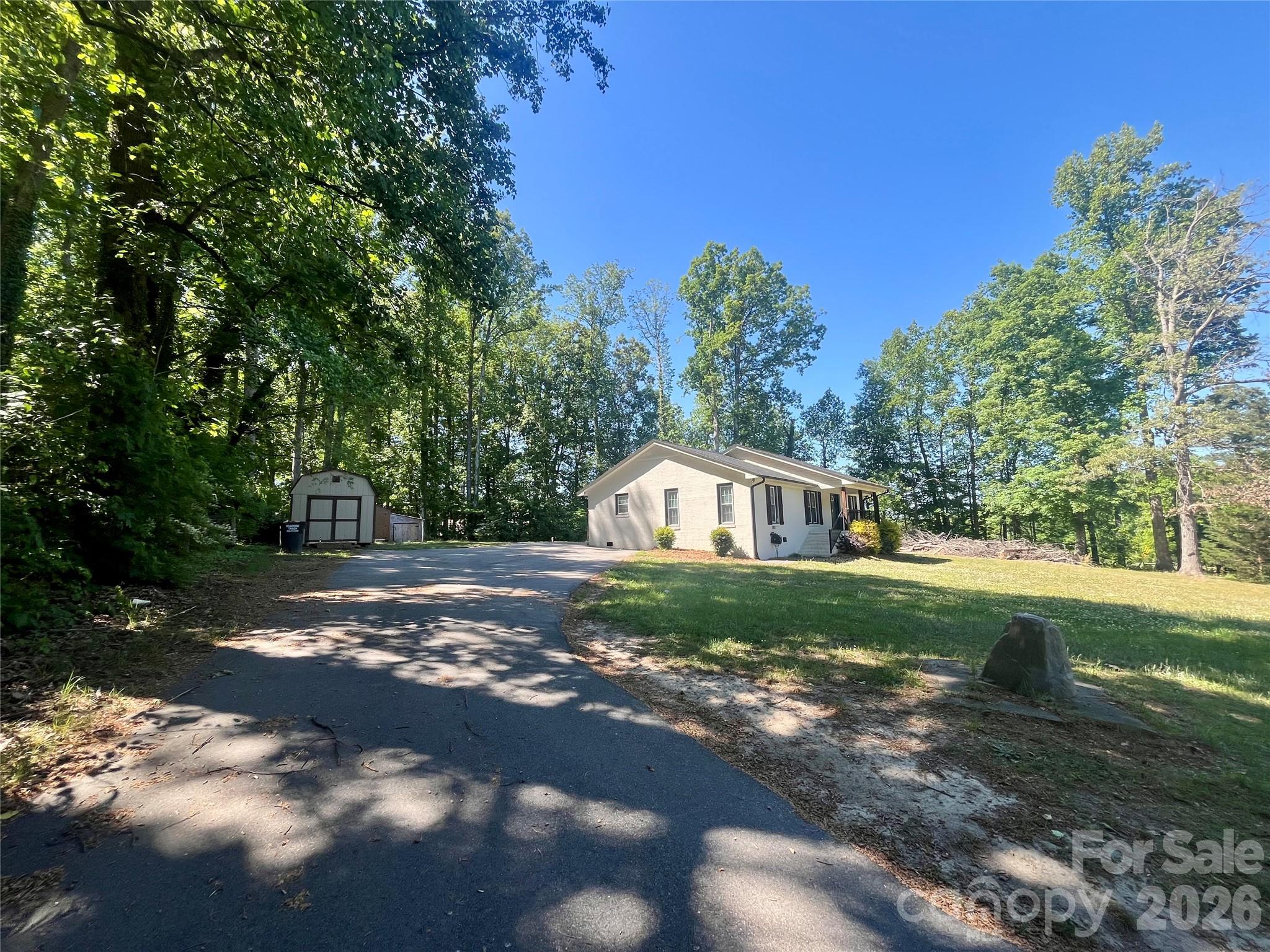 5637 Trotter Country Road Archdale NC 27263