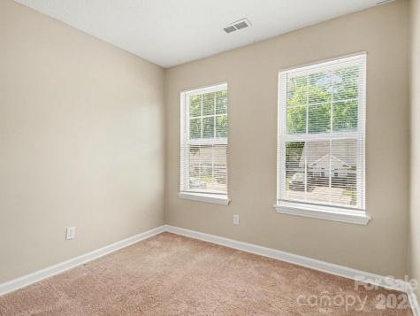 3744 Capps Hill Drive Charlotte NC 28216