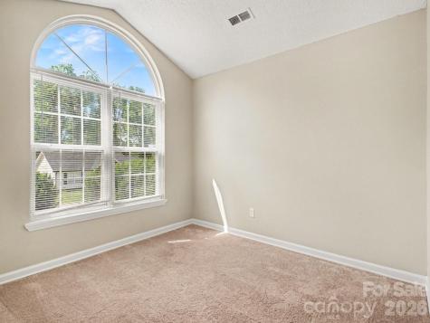 3744 Capps Hill Drive Charlotte NC 28216