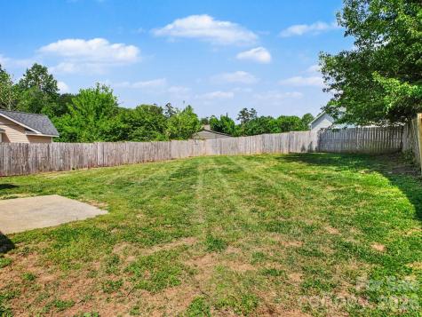 3744 Capps Hill Drive Charlotte NC 28216