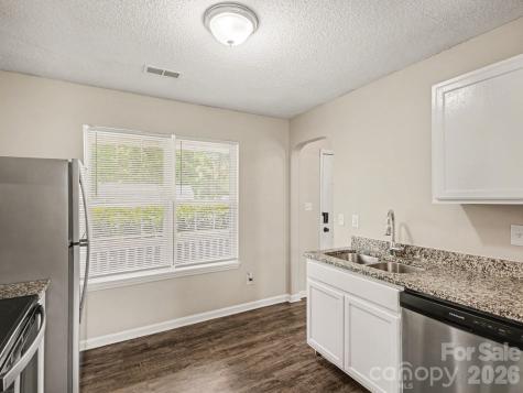 3744 Capps Hill Drive Charlotte NC 28216