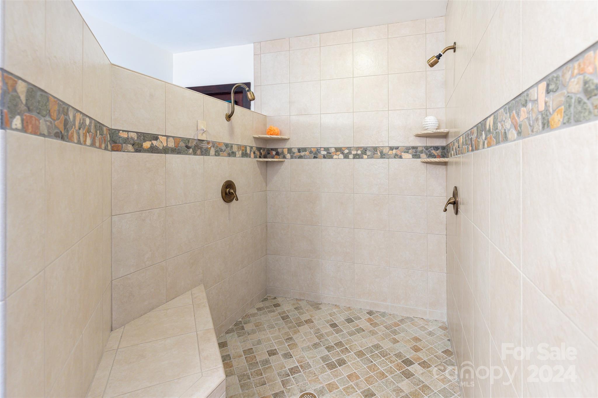 144 Kalmia Drive Asheville NC 28804