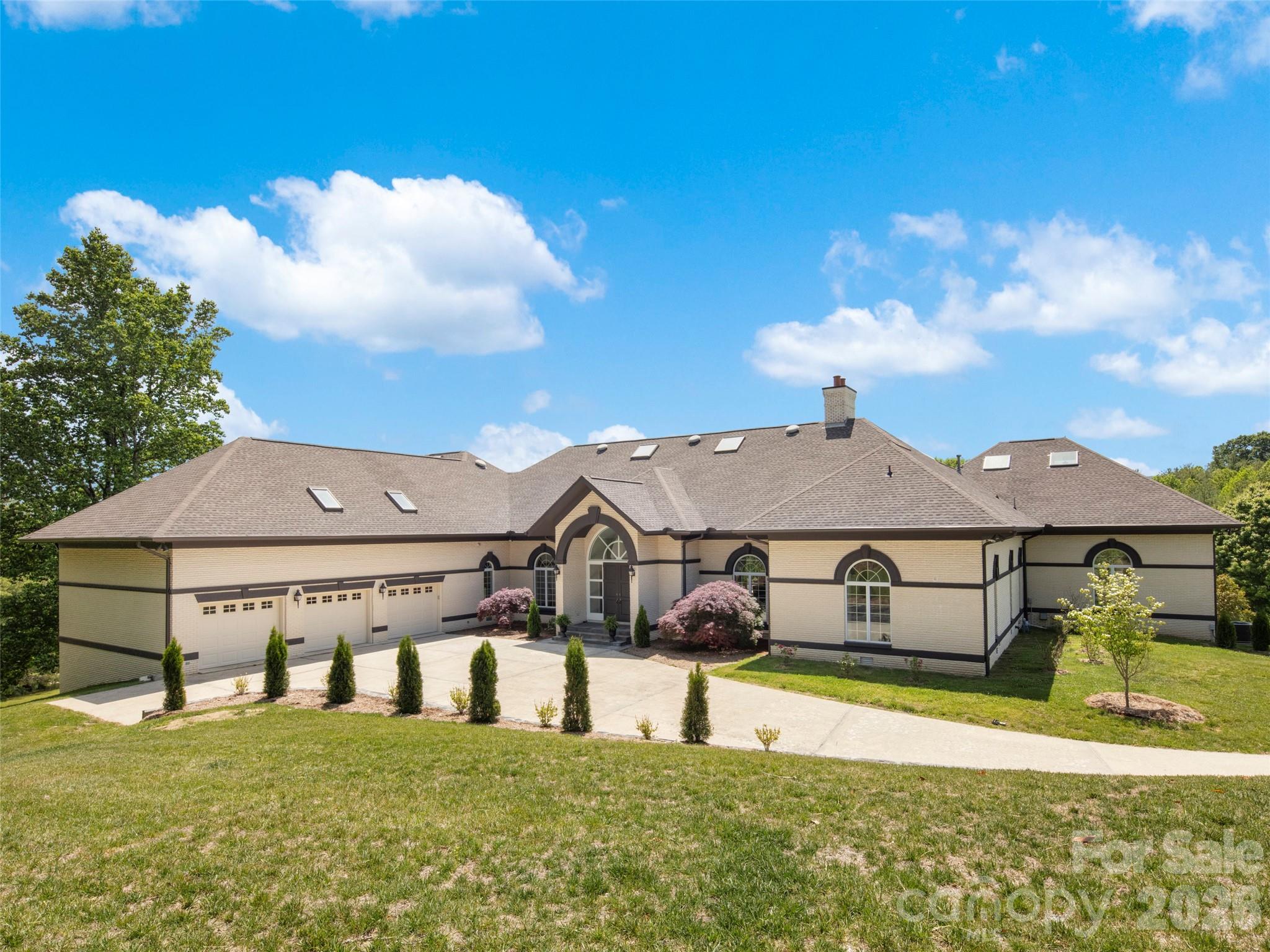 813 Rickel Drive Hendersonville NC 28739