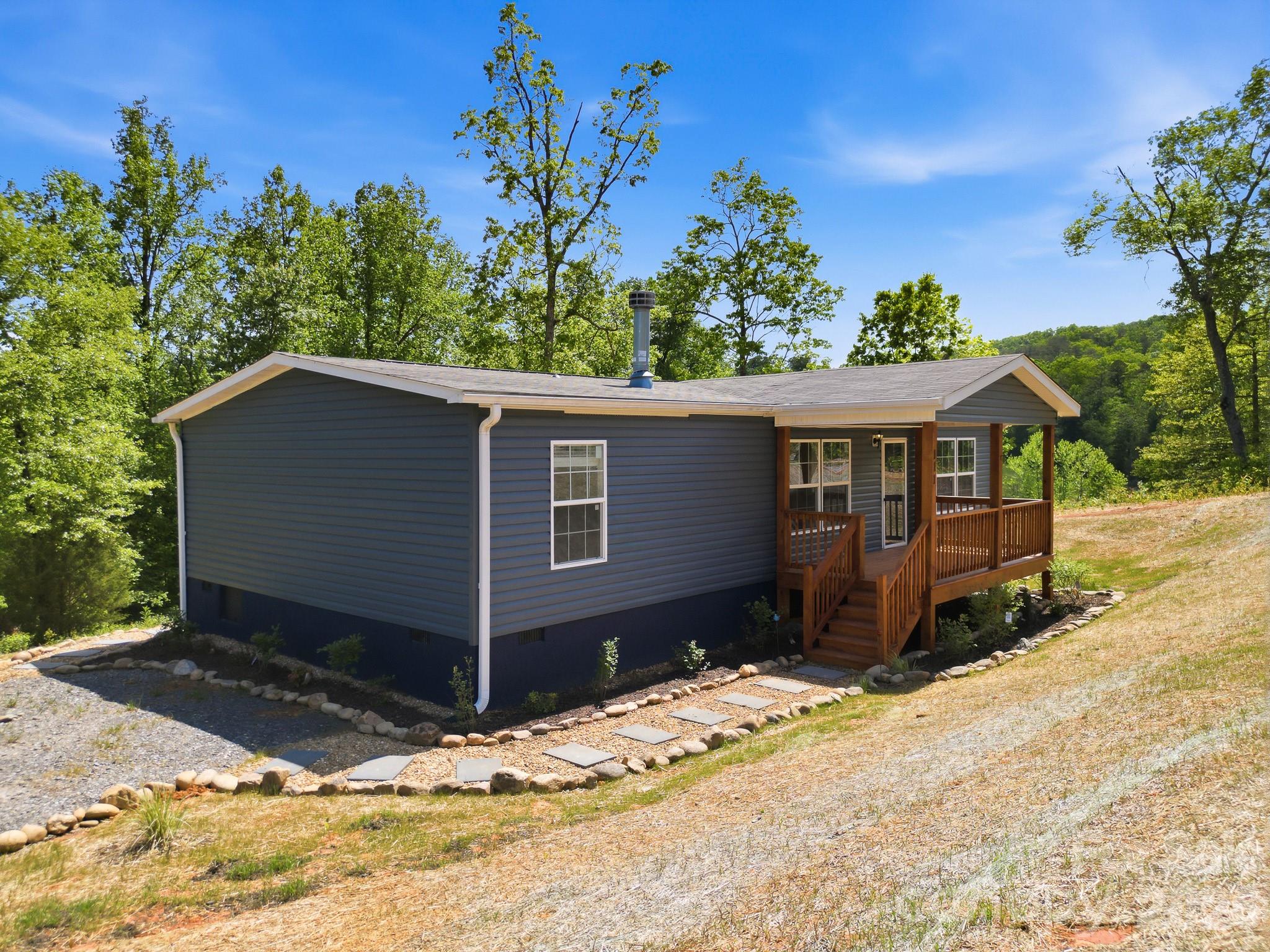 111 Buck Ridge Drive Marion NC 28752