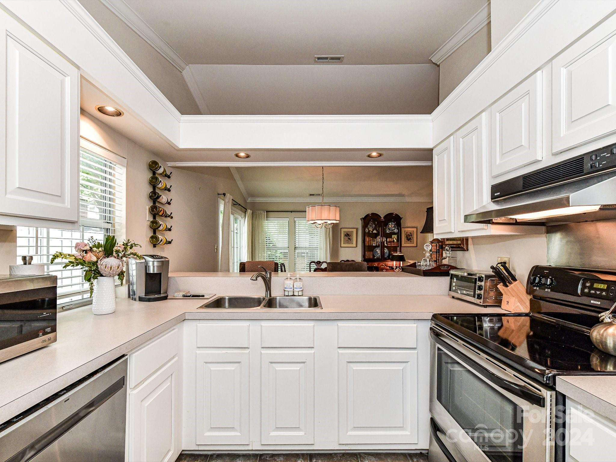 2700 Tiergarten Lane Charlotte NC 28210