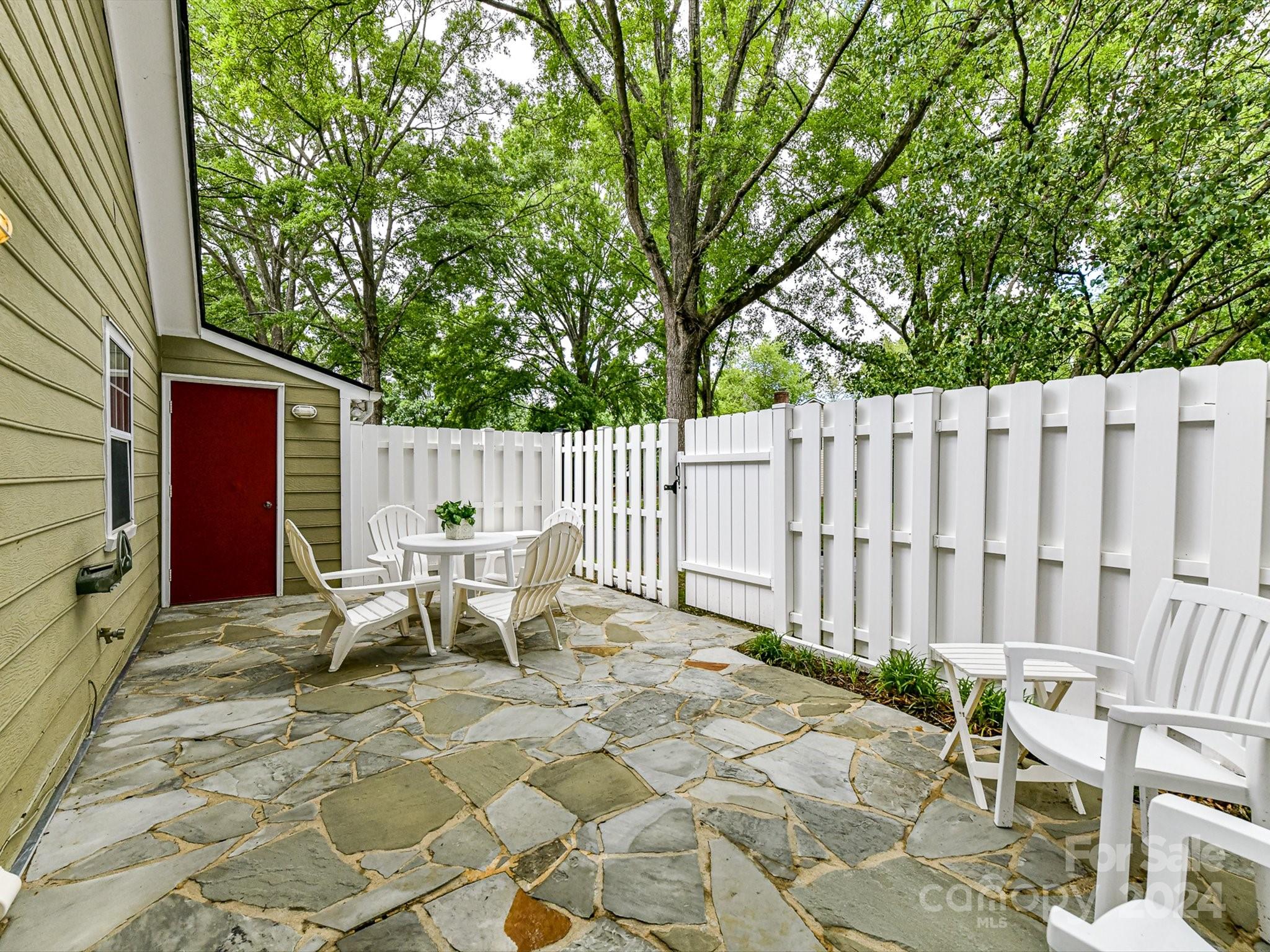 2700 Tiergarten Lane Charlotte NC 28210