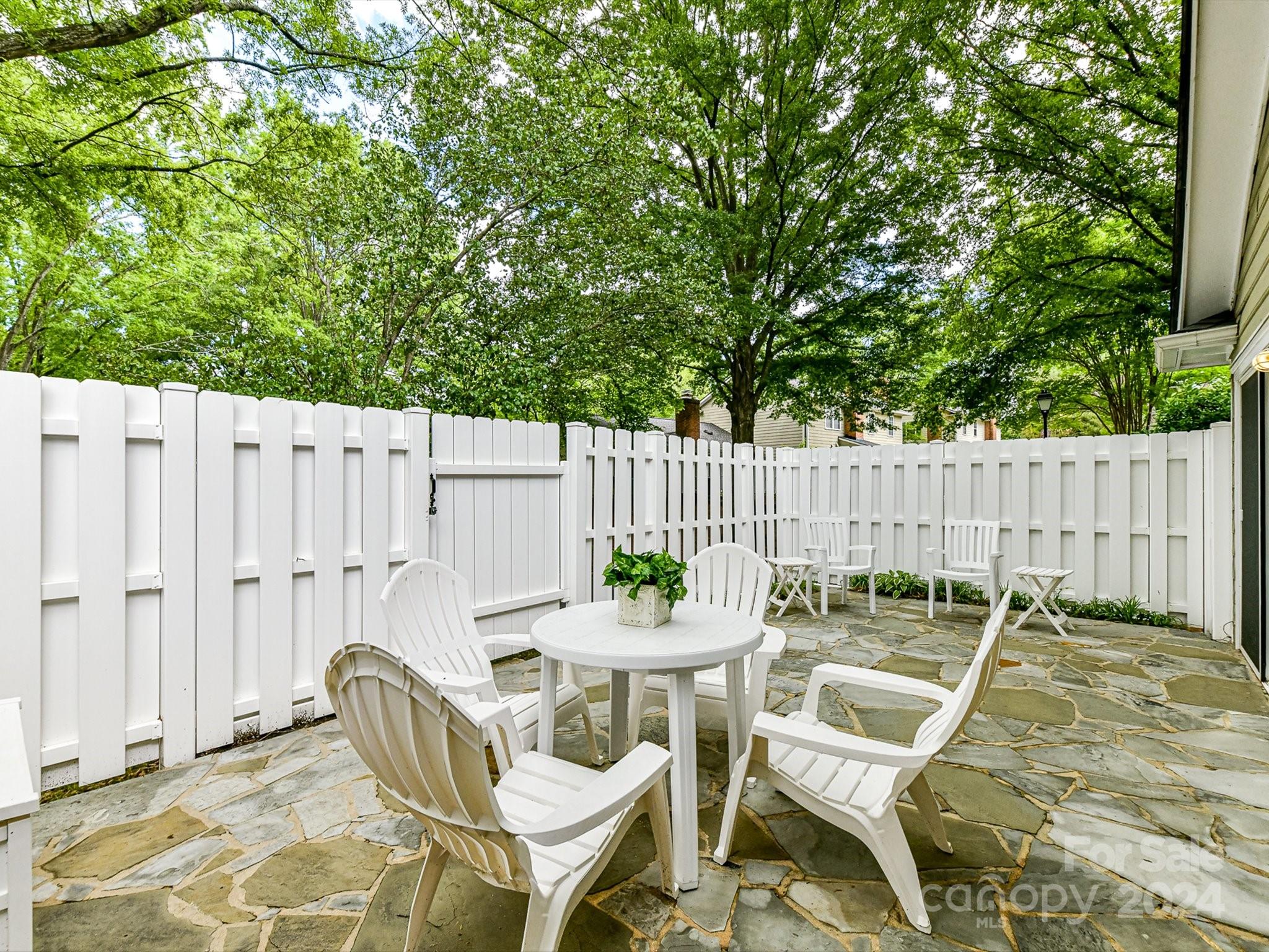 2700 Tiergarten Lane Charlotte NC 28210