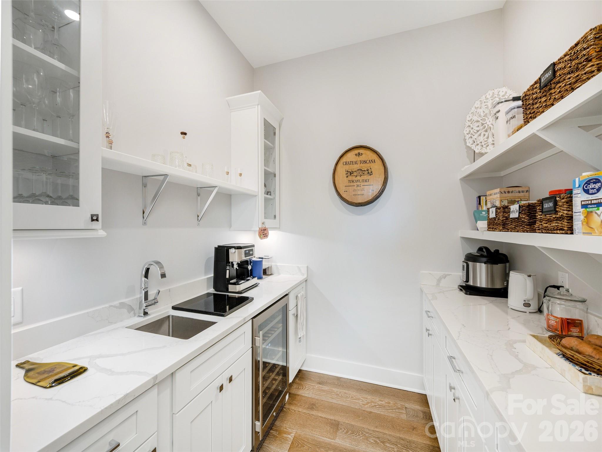 90 Drummond Circle Hendersonville NC 28791