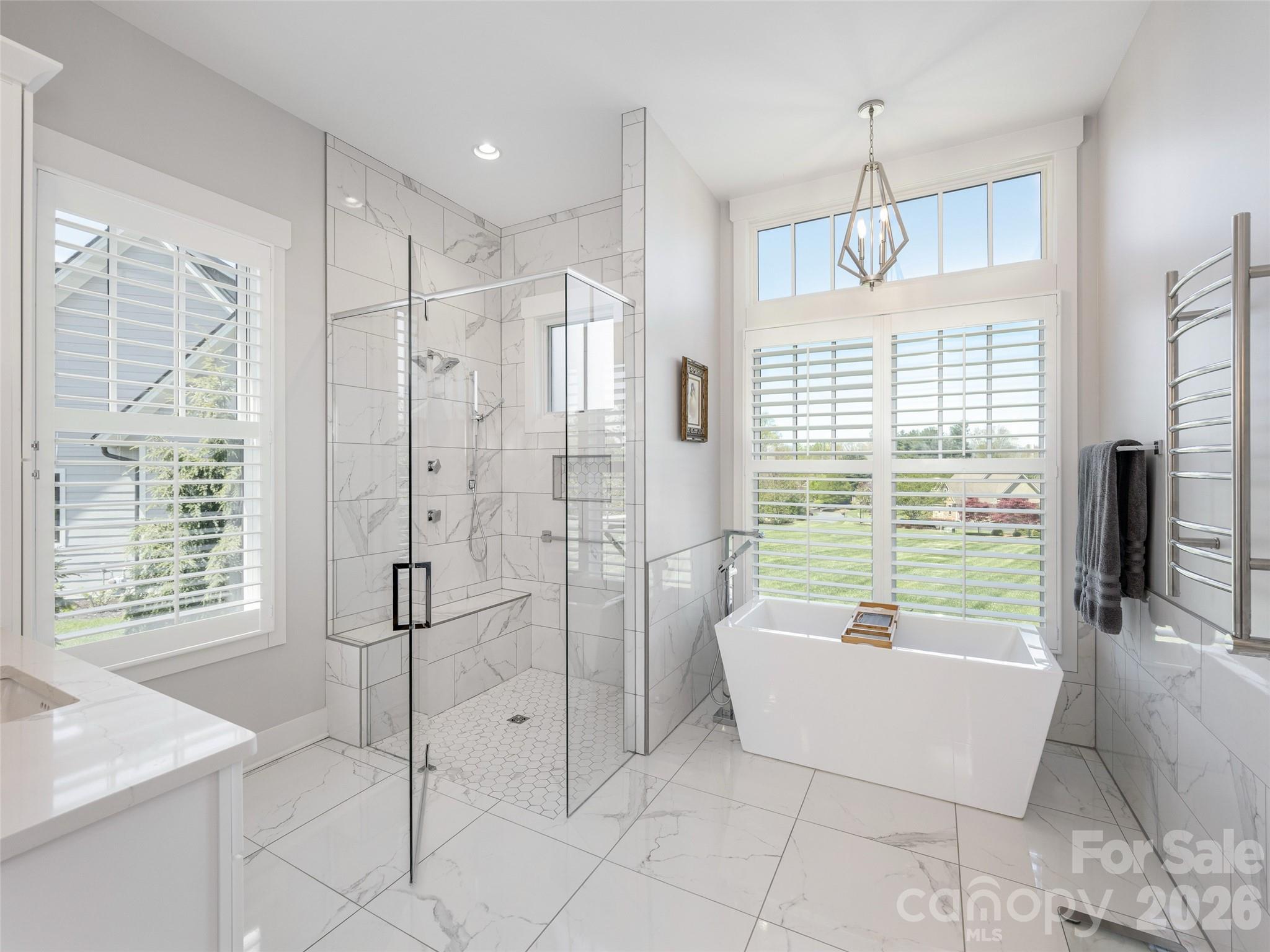 90 Drummond Circle Hendersonville NC 28791