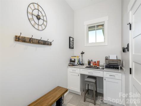 90 Drummond Circle Hendersonville NC 28791