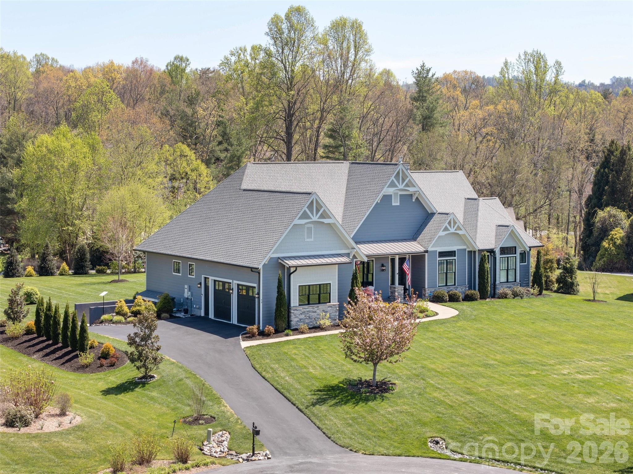 90 Drummond Circle Hendersonville NC 28791