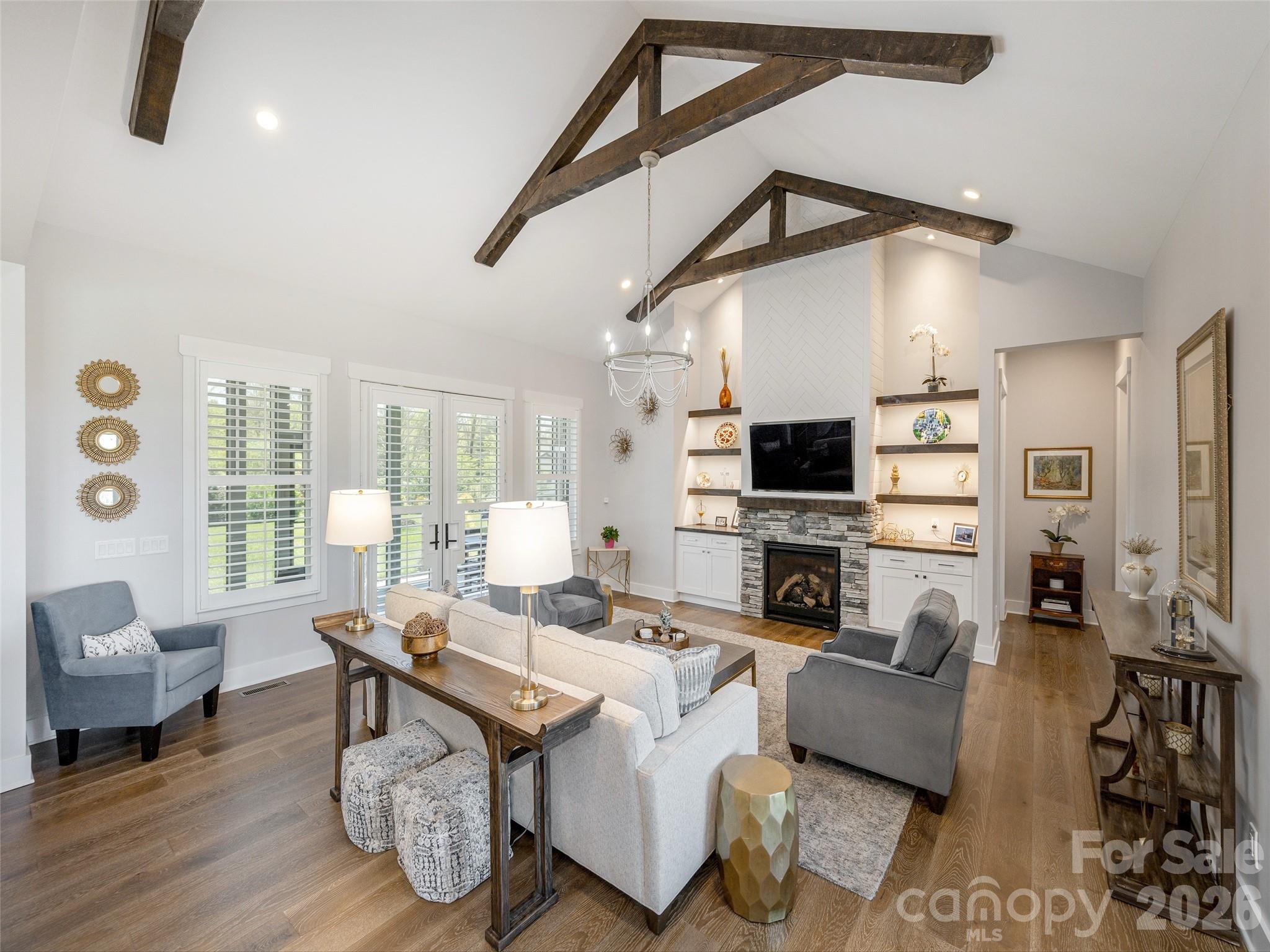 90 Drummond Circle Hendersonville NC 28791