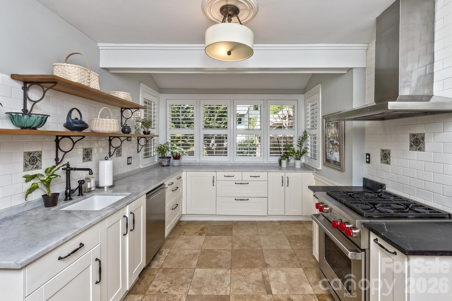 180 Tacoma Circle Asheville NC 28801