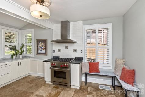 180 Tacoma Circle Asheville NC 28801