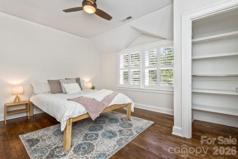 180 Tacoma Circle Asheville NC 28801