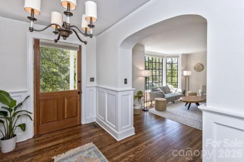 180 Tacoma Circle Asheville NC 28801