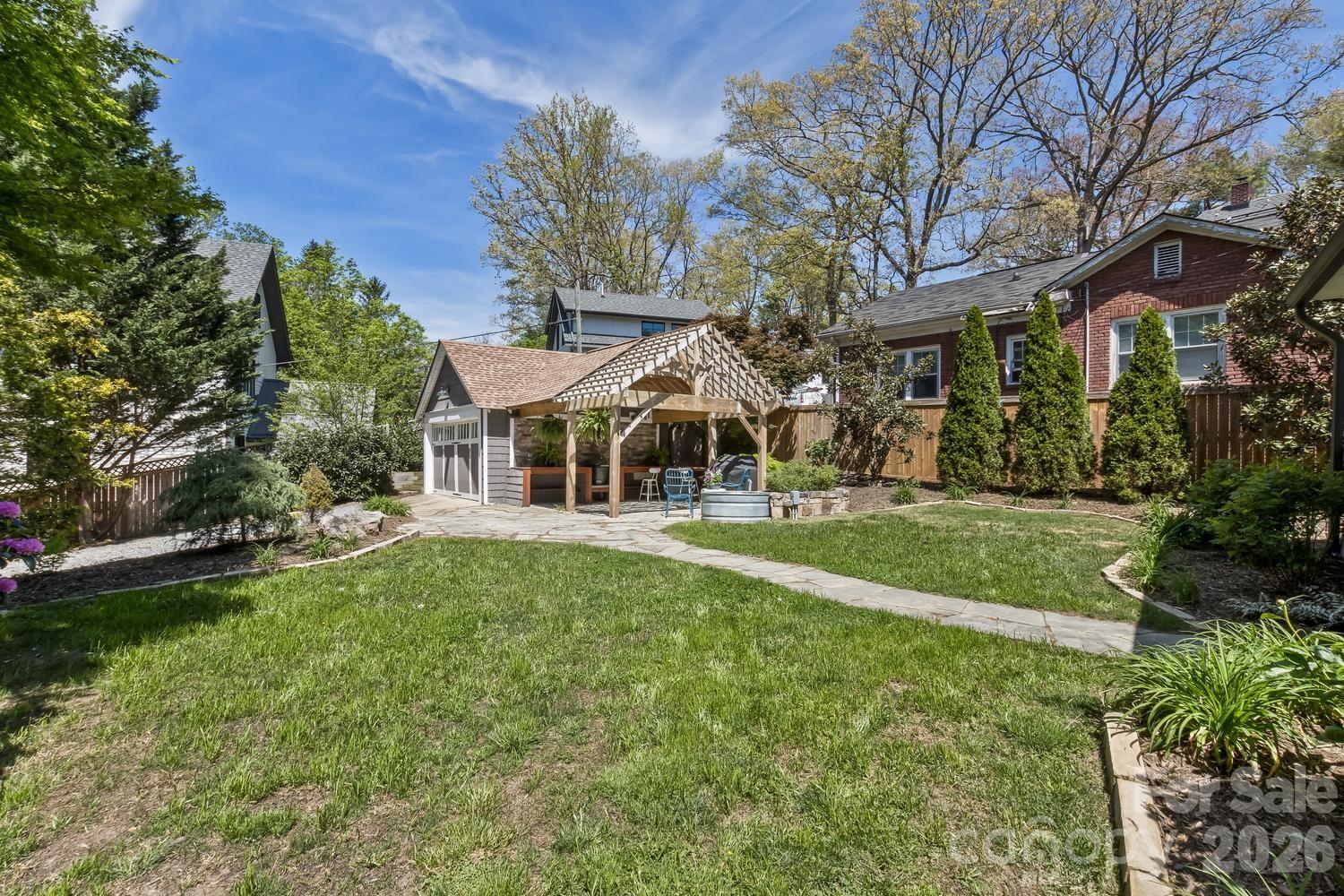 180 Tacoma Circle Asheville NC 28801