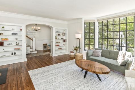 180 Tacoma Circle Asheville NC 28801