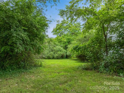 203 Barton Road Asheville NC 28804