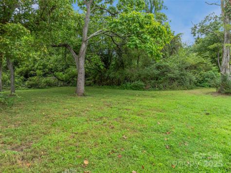 203 Barton Road Asheville NC 28804