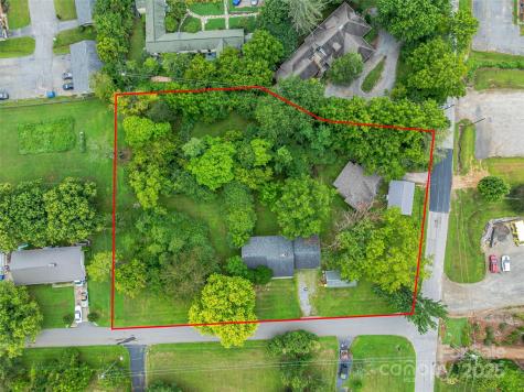 203 Barton Road Asheville NC 28804