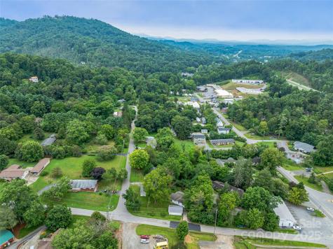 203 Barton Road Asheville NC 28804