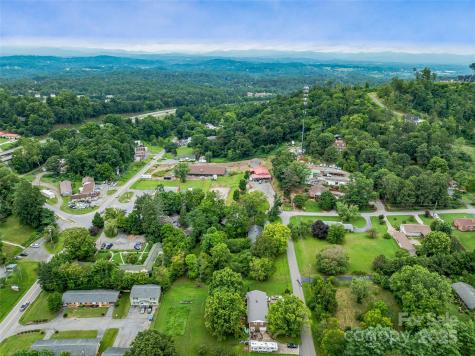 203 Barton Road Asheville NC 28804