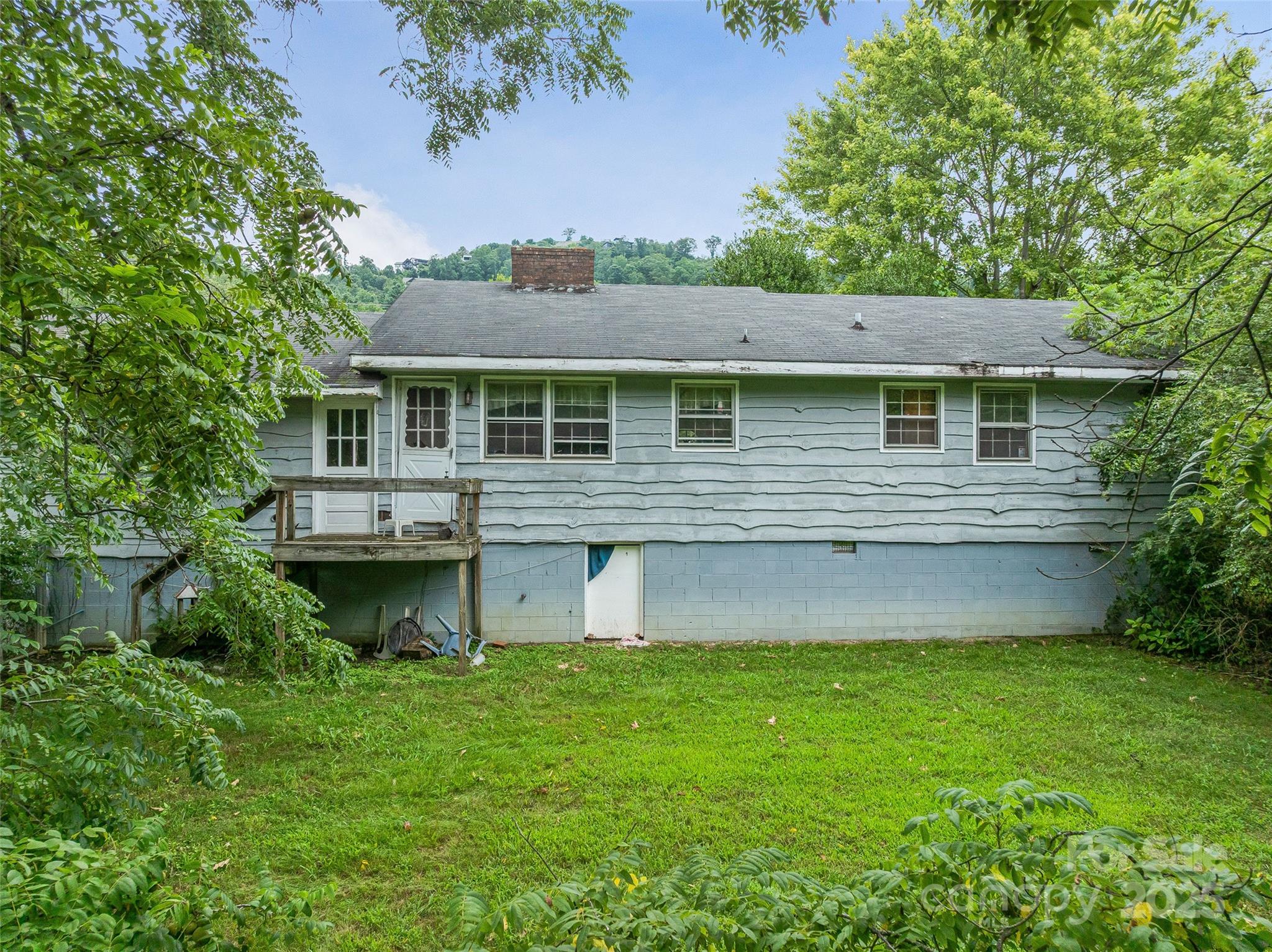 203 Barton Road Asheville NC 28804