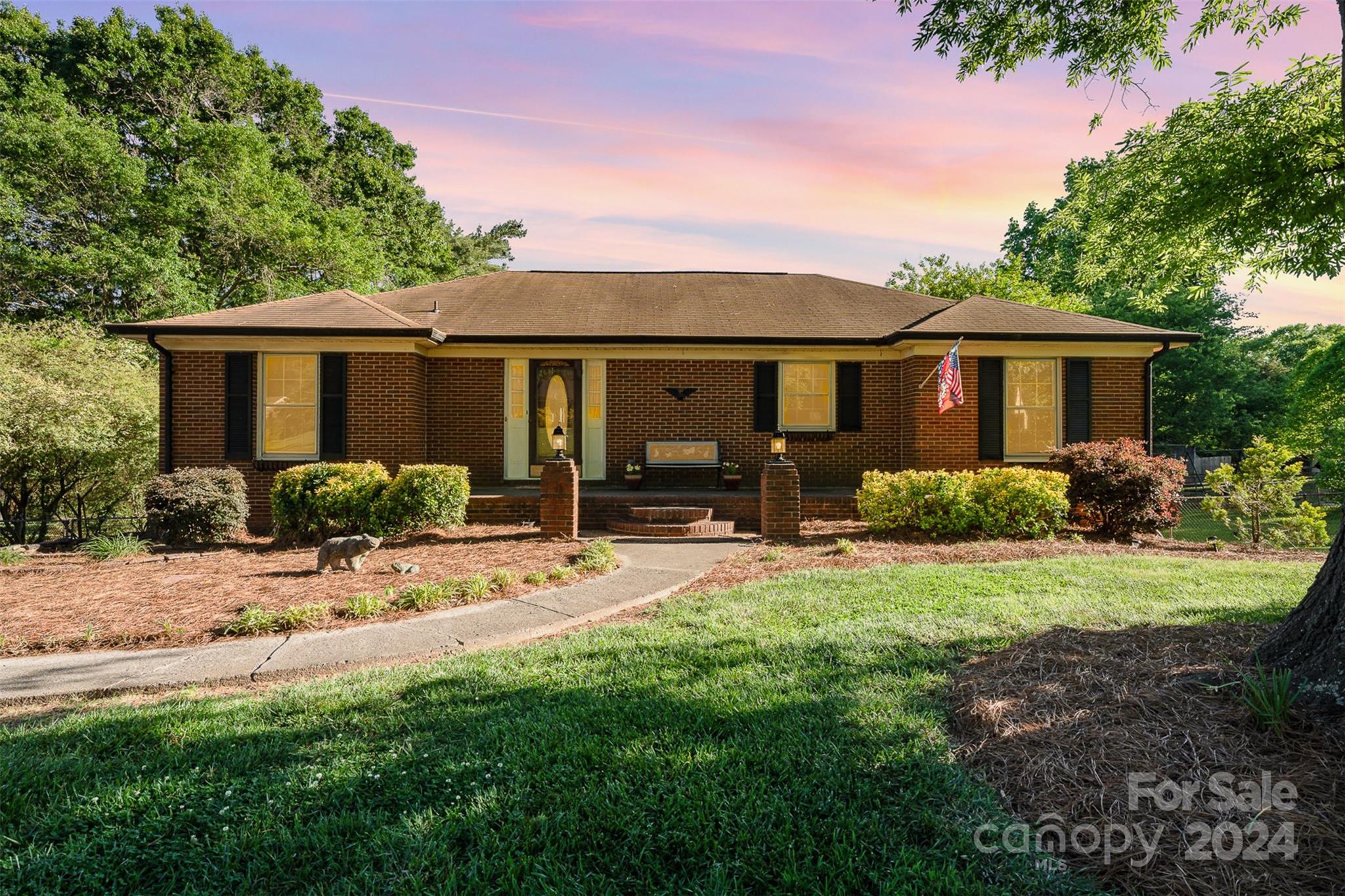 121 Scottsmoor Drive Charlotte NC 28214