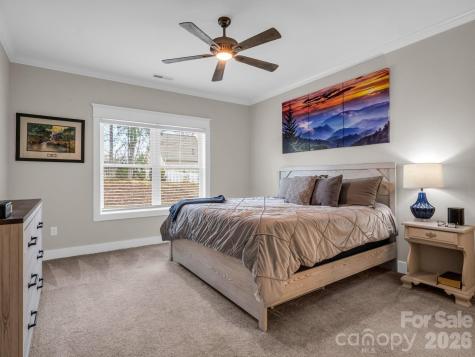 204 Weybridge Drive Arden NC 28704