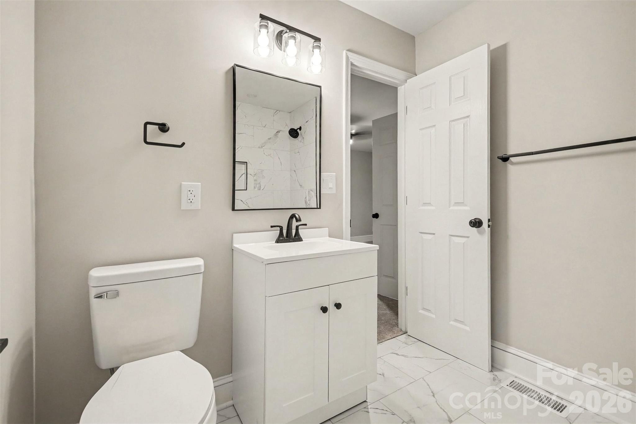 3716 Fieldcrest Road Charlotte NC 28217