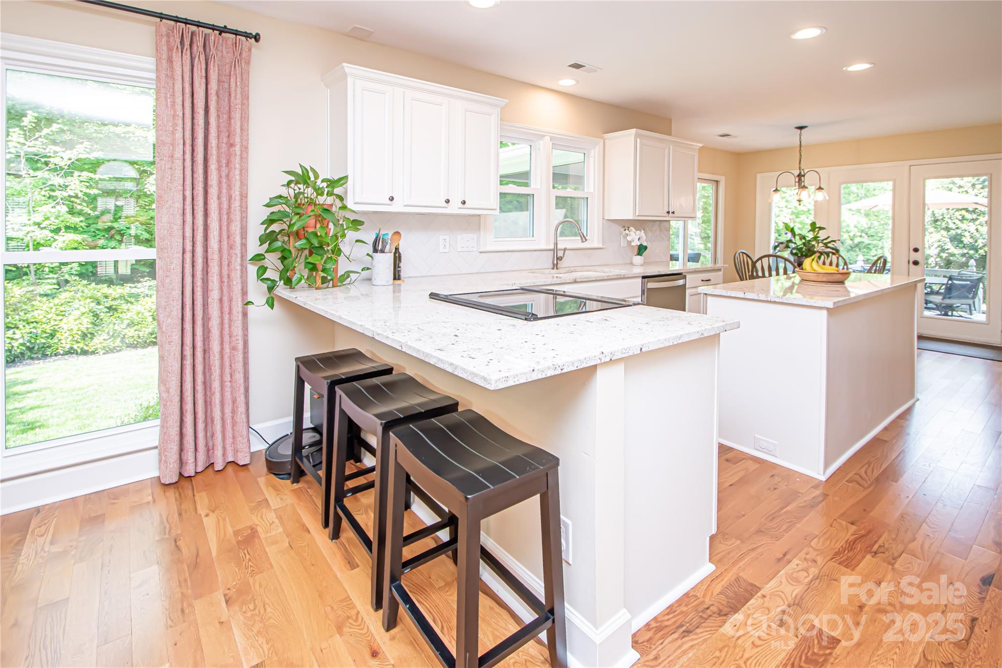 6425 High Creek Court Charlotte NC 28277
