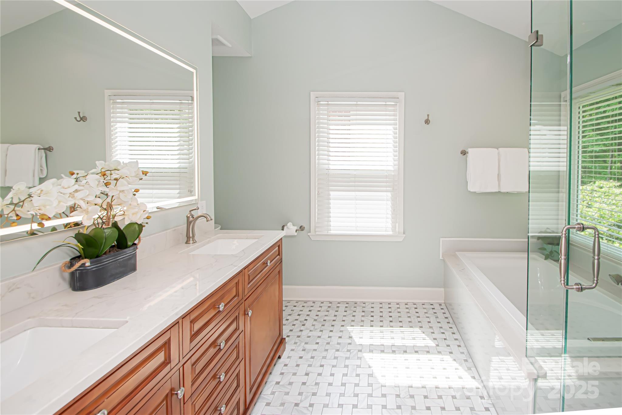 6425 High Creek Court Charlotte NC 28277