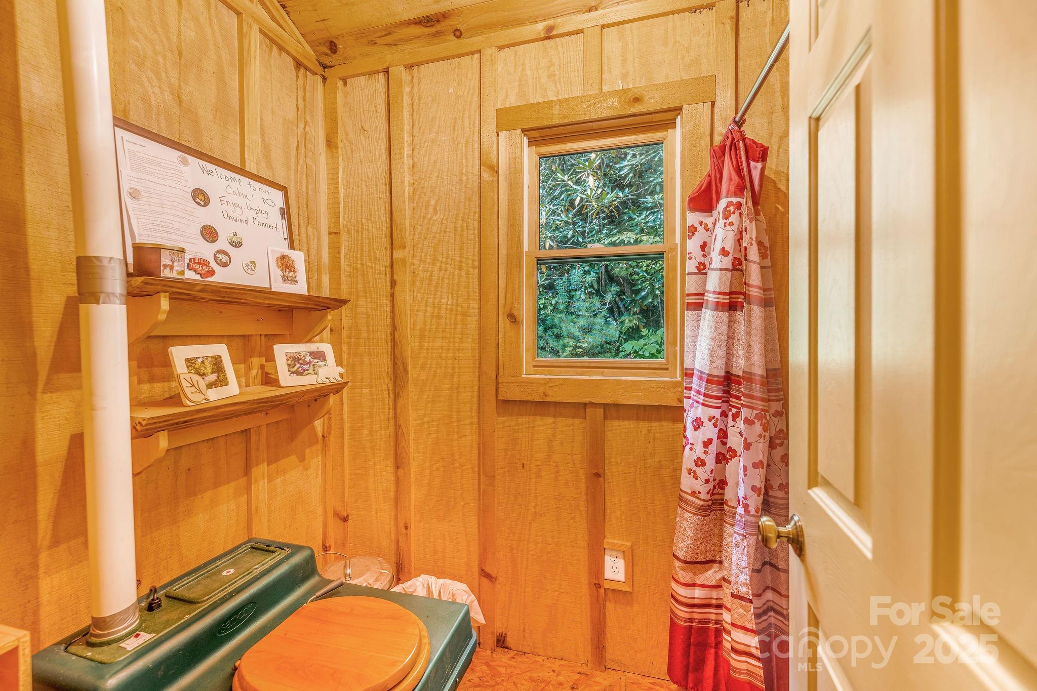 28 Caddis Court Marshall NC 28753