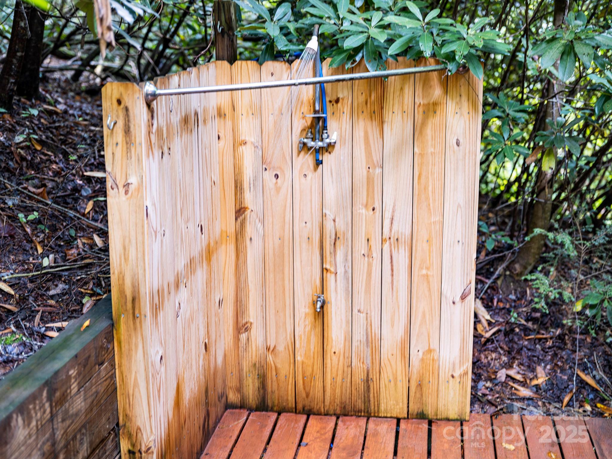 28 Caddis Court Marshall NC 28753