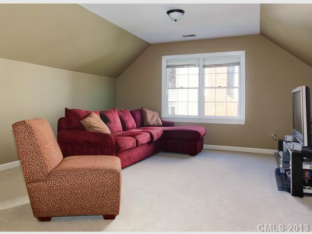 6836 Huntfield Drive Charlotte NC 28270