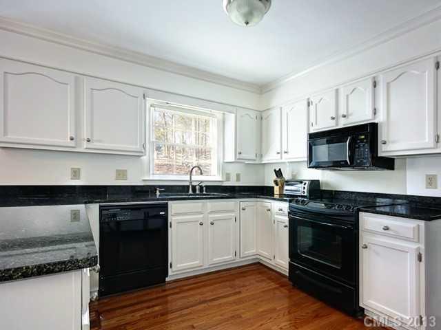 6836 Huntfield Drive Charlotte NC 28270