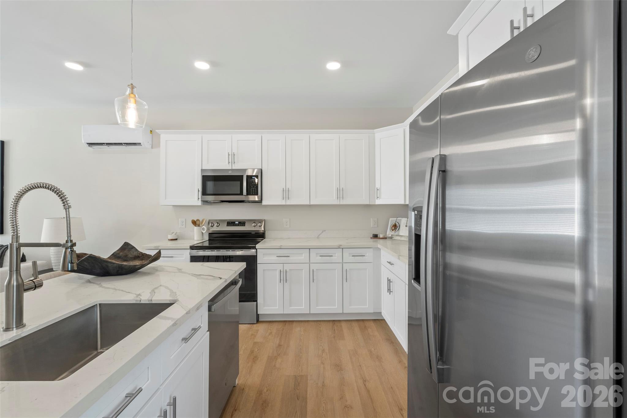 1105 Wonder Way Charlotte NC 28208