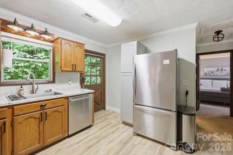 182 Saw Branch Road Candler NC 28715