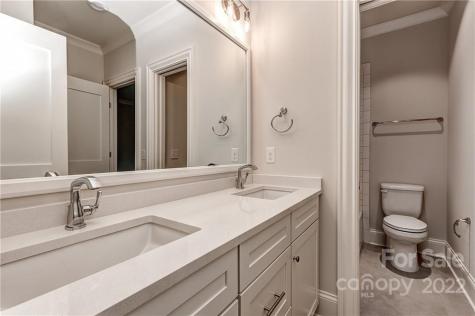313 Audrey Place Charlotte NC 28226