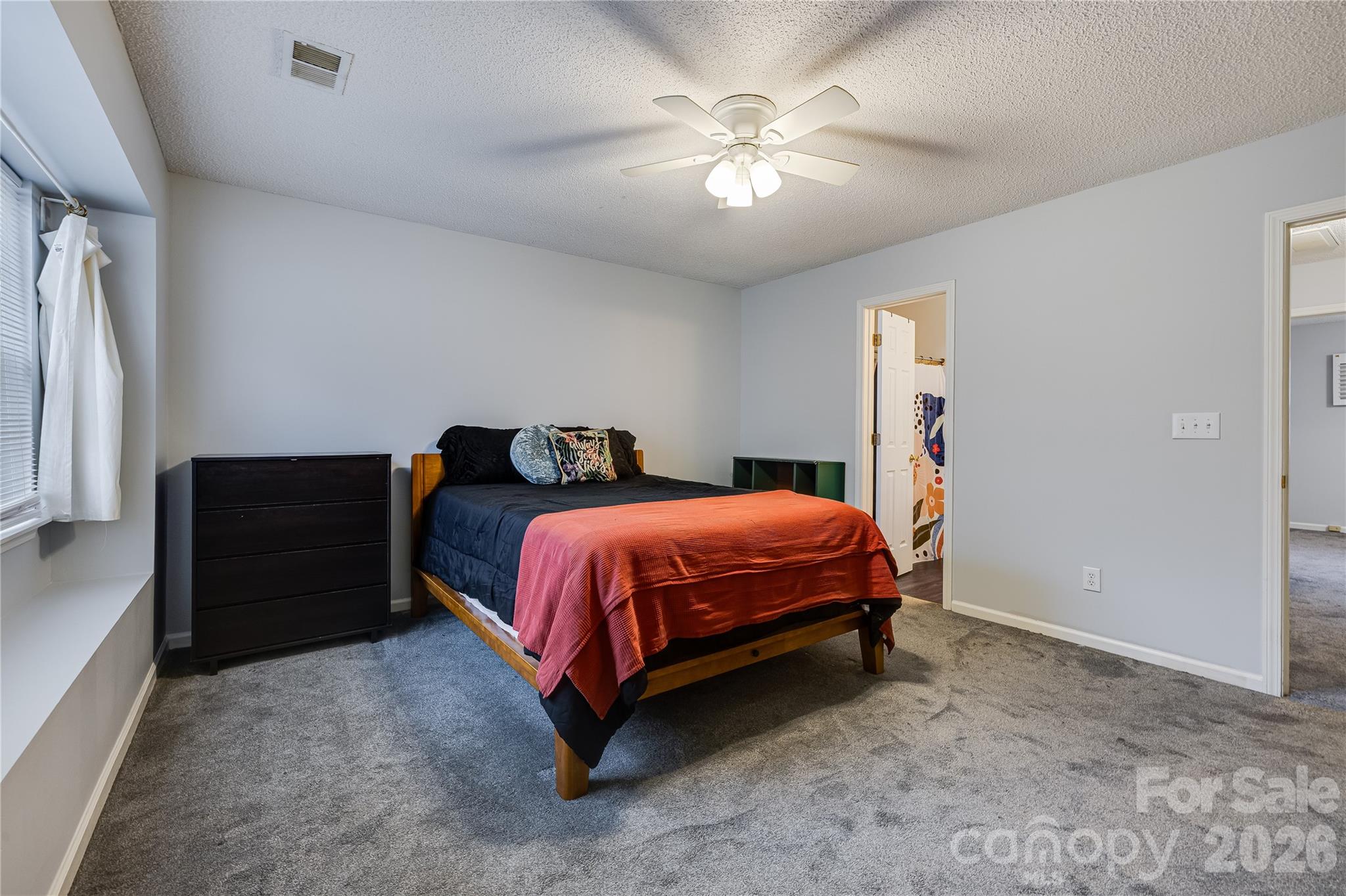 5925 Prescott Court Charlotte NC 28269