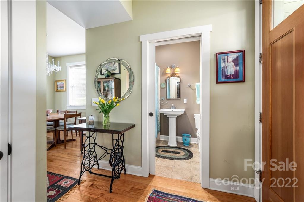 65 Culvern Street Asheville NC 28804