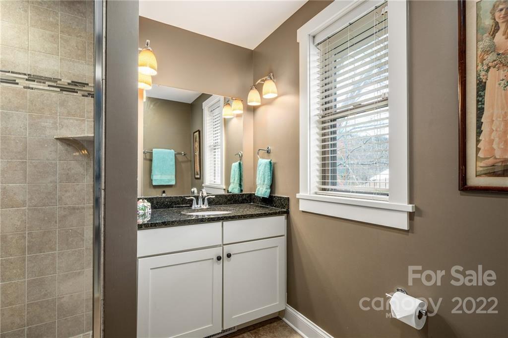 65 Culvern Street Asheville NC 28804