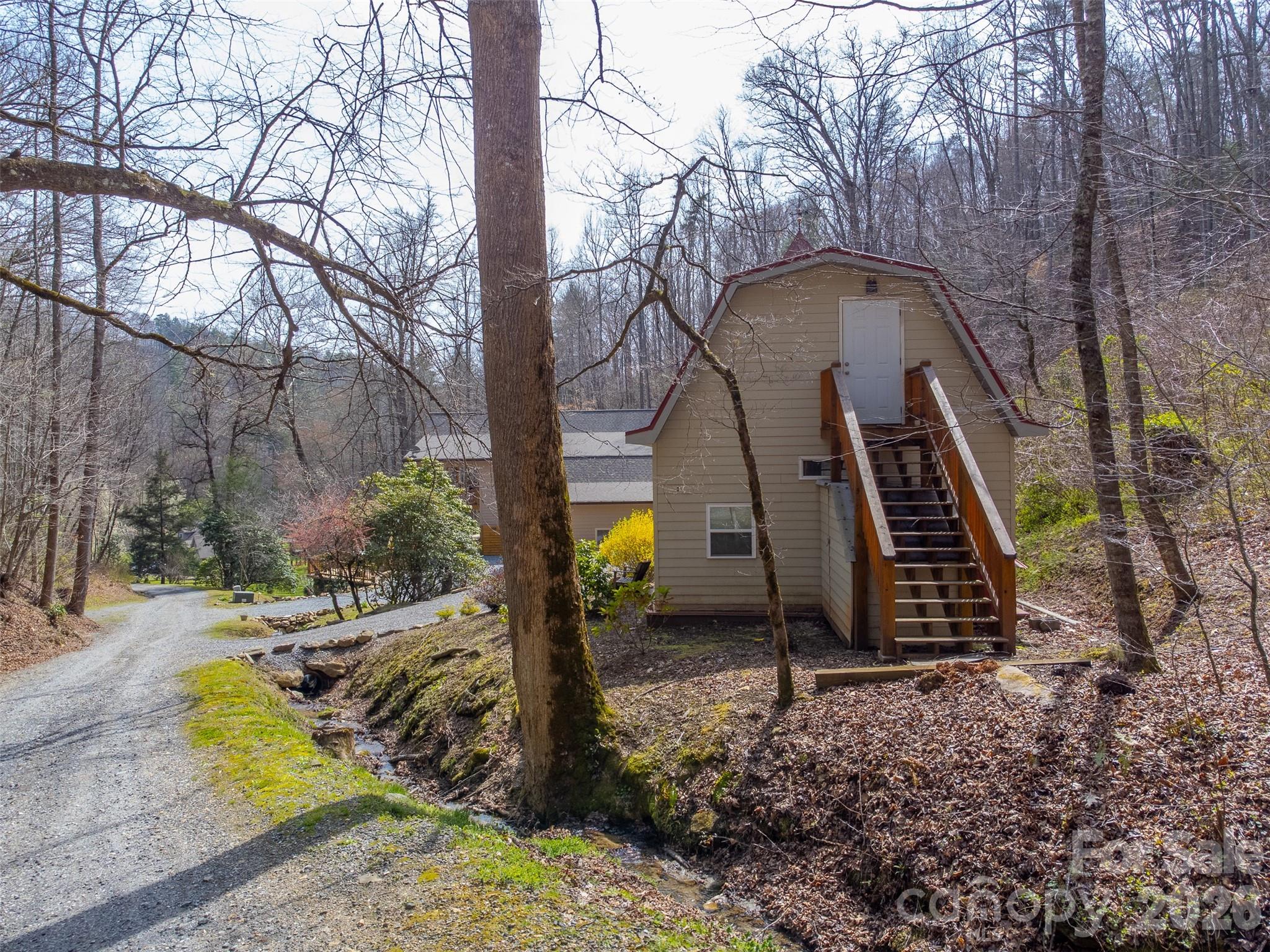 151 High Grove Parkway Whittier NC 28789