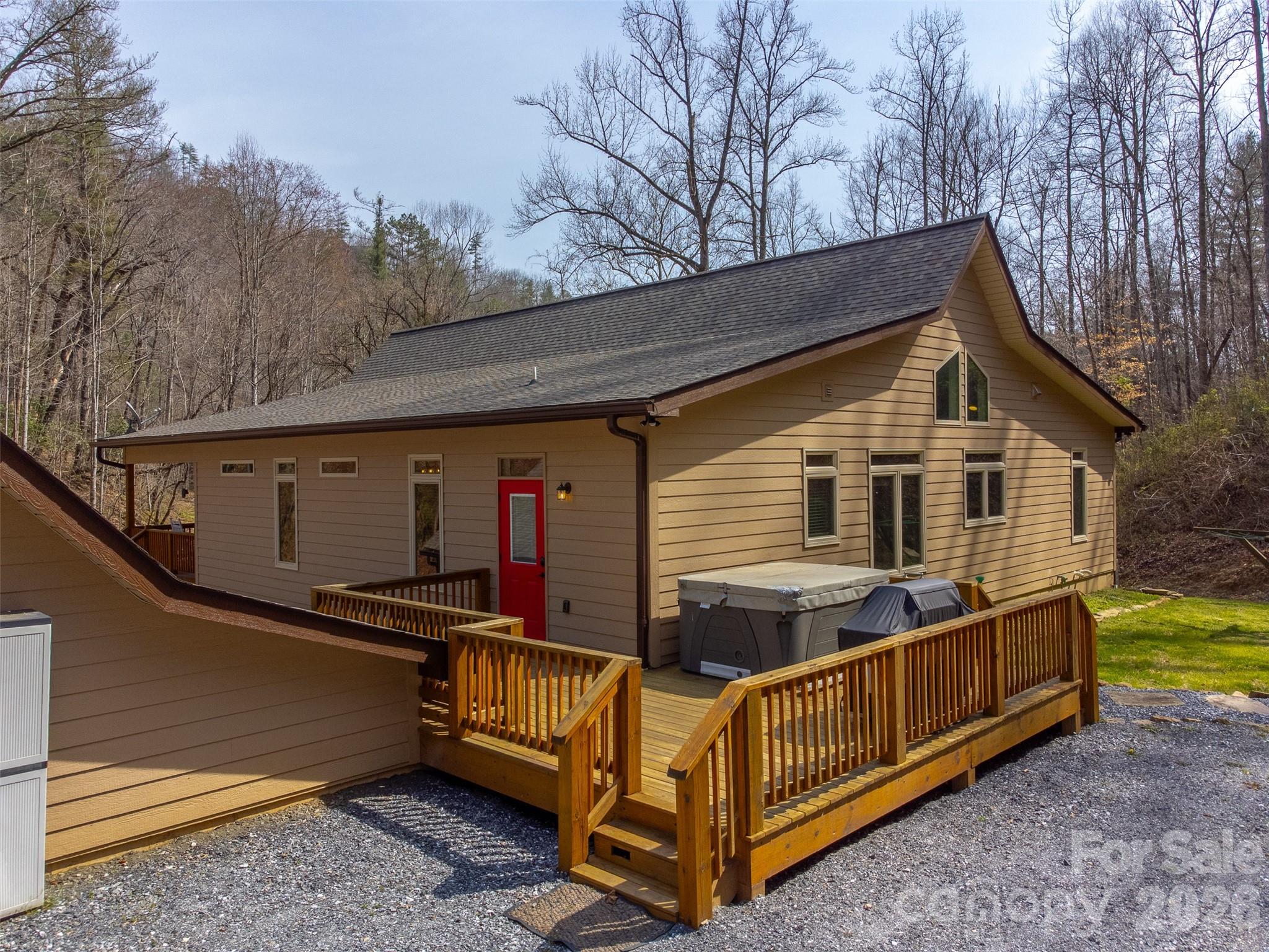 151 High Grove Parkway Whittier NC 28789
