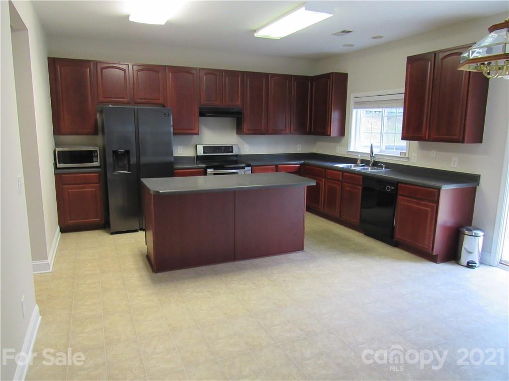 1435 Southern Sugar Drive Charlotte NC 28262